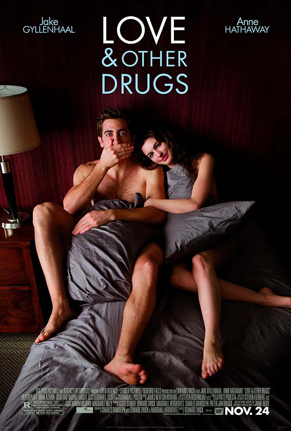 Friends With Benefits like movies Love & Other Drugs (2010)